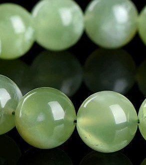 Natural Xiuyu Jade Bracelet