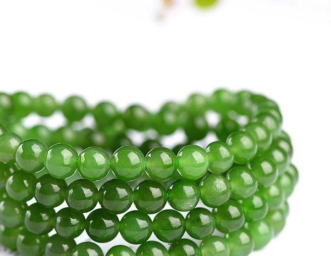 Natural Russian Green Nephrite 108-Bead Necklace