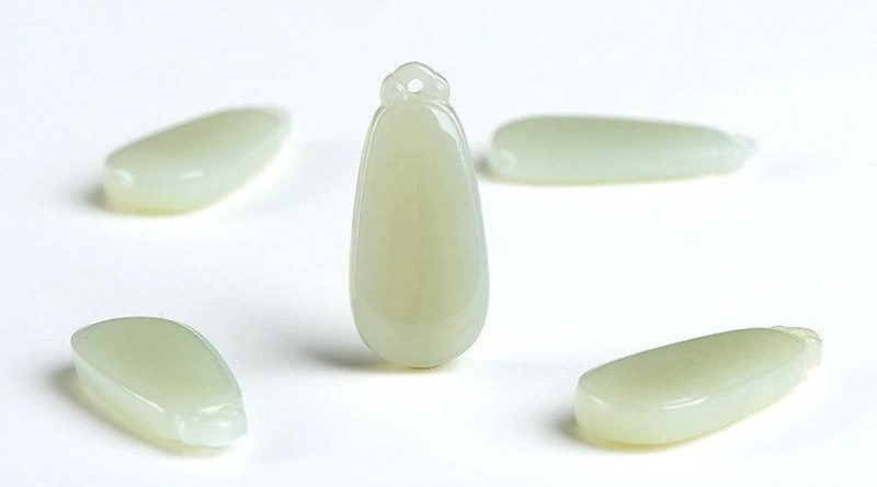 Natural Pale Qingshui Hetian Jade Pendant