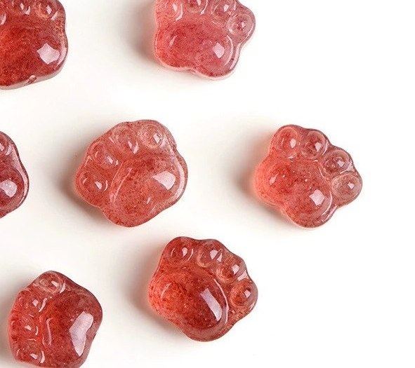 Natural 7A Icy Strawberry Quartz Cat Paw Pendant