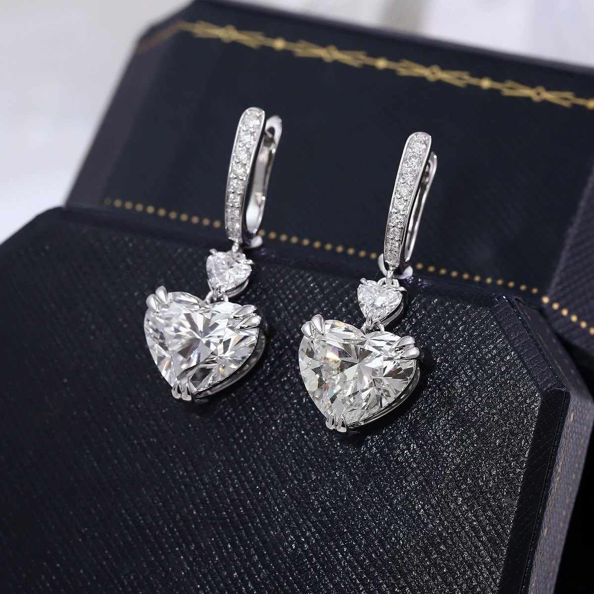Rosa 7ct Heart-Cut Lab-Grown Diamond Drop Earrings