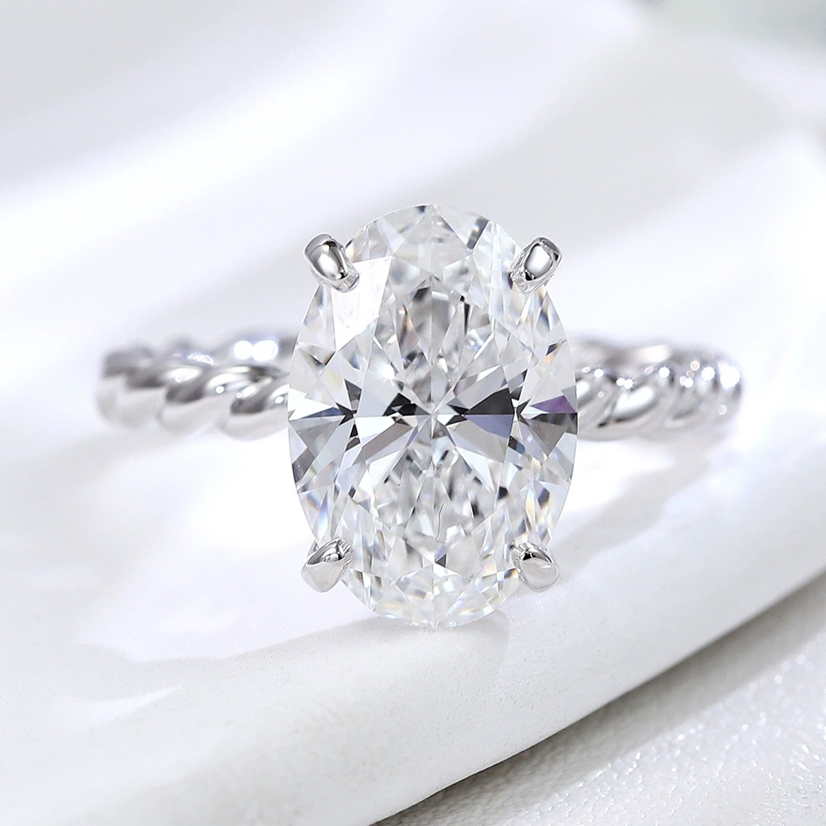 Amara 3–3.7ct Oval Lab-Grown Diamond Ring