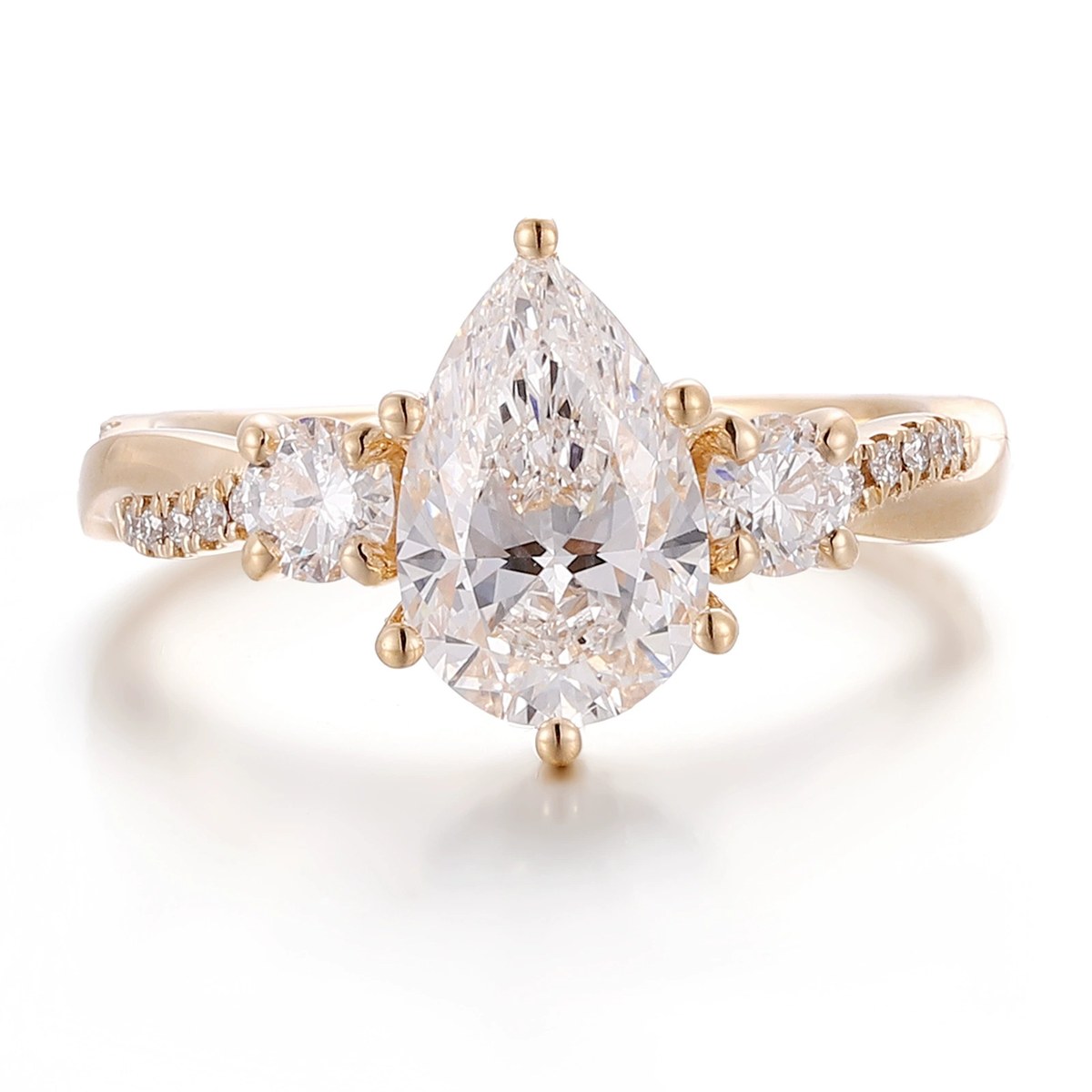 Naya 1.5ct Marquise Lab-Grown Diamond Ring