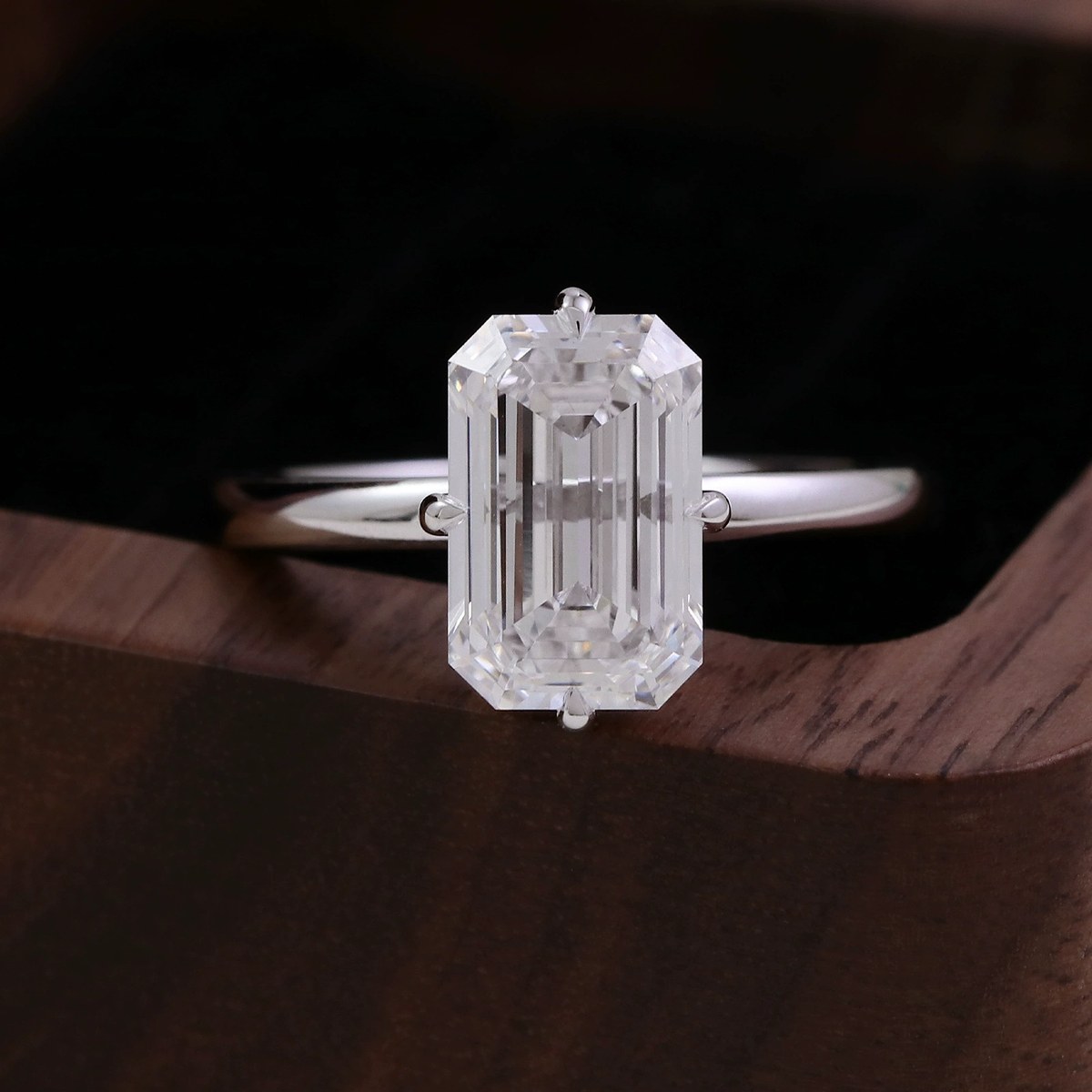 Brielle 1.46ct Oval Lab-Grown Diamond Ring