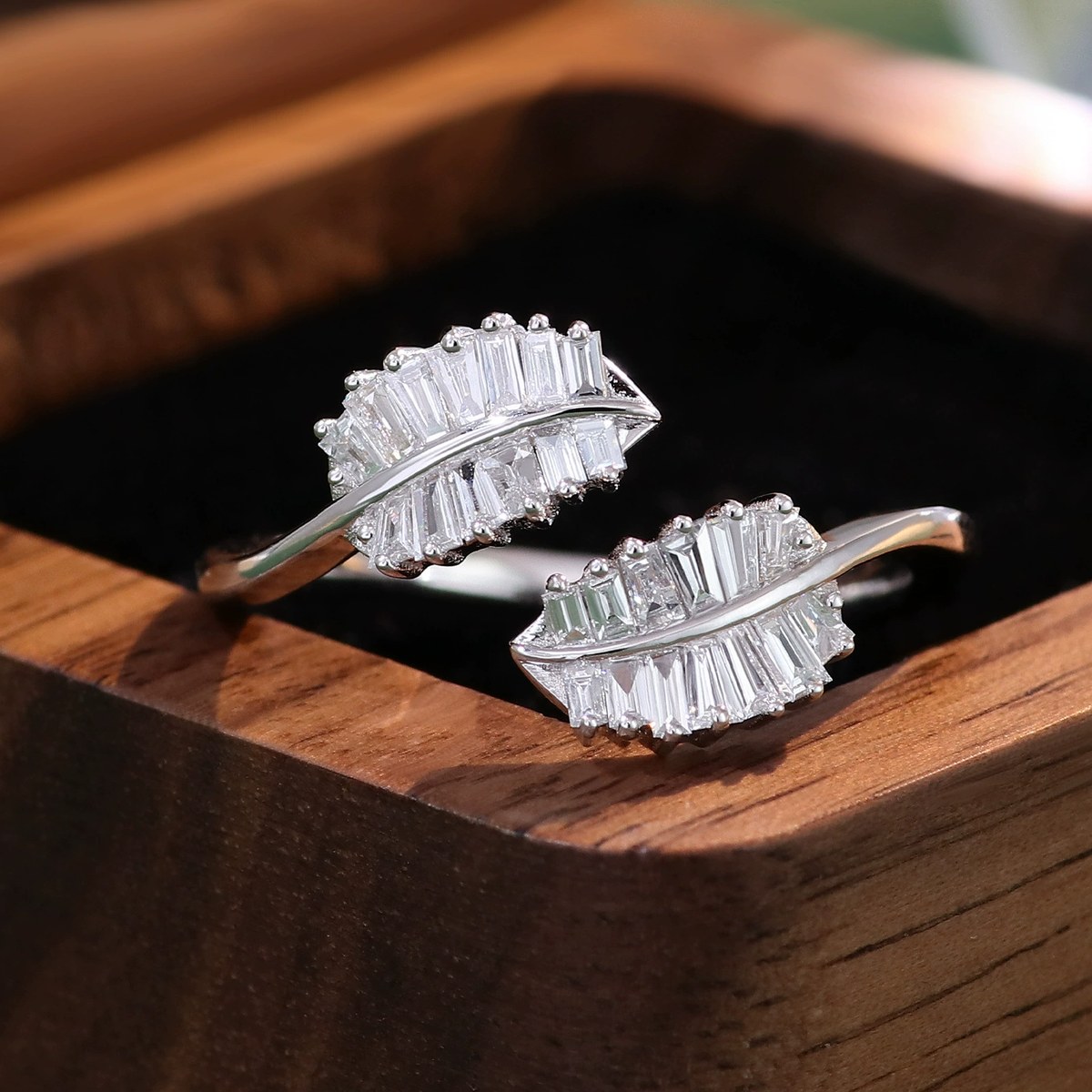 Frida 0.8ct Lab-Grown Diamond Ring
