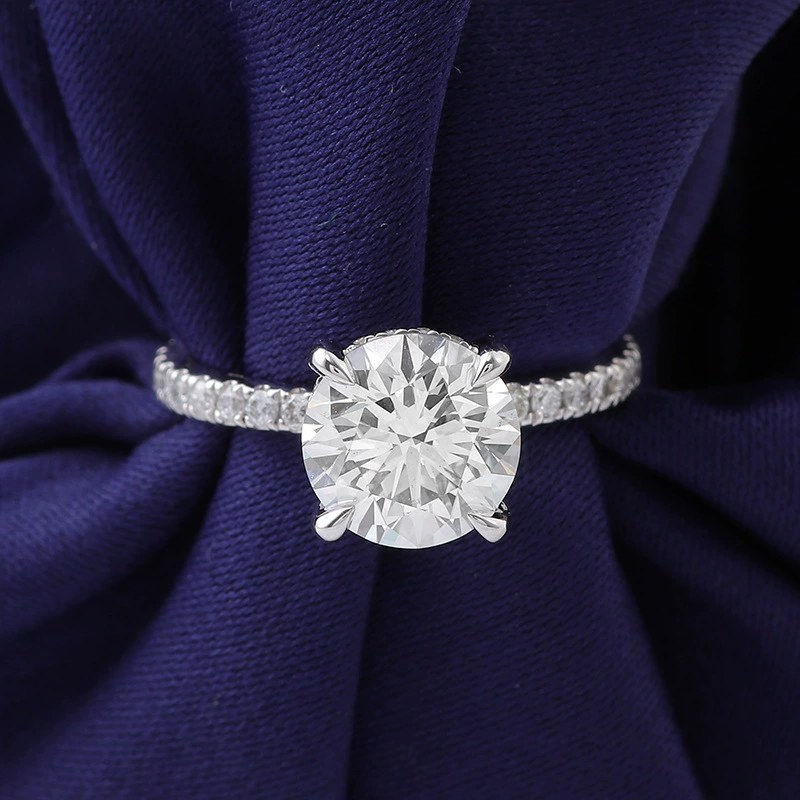 Selene 1.81ct Oval Lab-Grown Diamond Ring