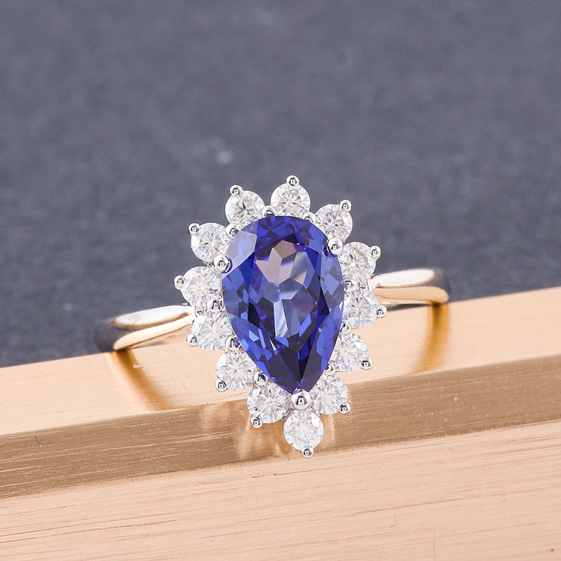 Nocturne Pear-Cut Lab-Grown Blue Sapphire Ring
